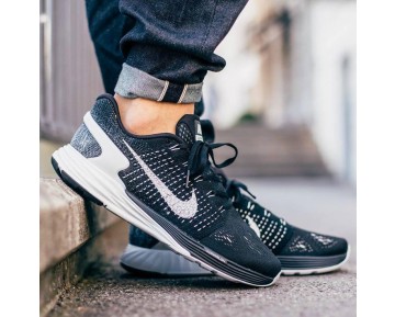 Herren Schwarz,Weiß 747355-001 Nike Flyknit Lunarglide 7 Schuhe