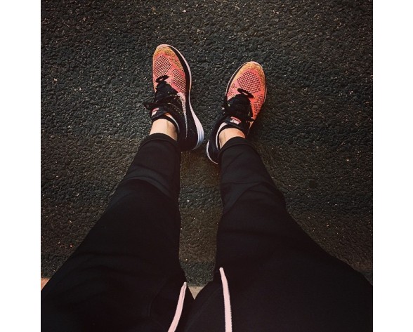 Damen Schwarz/Orange Schuhe 698182-007  Nike Flyknit Lunar3