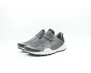 Unisex Nike Sock Dart Se Premium 859553-001 Dust Grau/Schwarz Schuhe