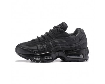 All Schwarz 807443-001 Damen Nike Wmns Air Max 95 Essential Schuhe
